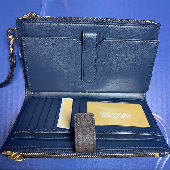 MICHAEL Michael Kors Jet Set Logo Double Zip Wristlet in Navy Blue